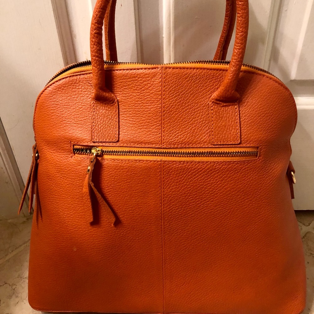 NWOT Genuine Leather - Iris Tyler Burnt Orange Purse